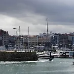 La Casina De Cimadevilla By Silastur