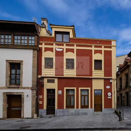 La Casina De Cimadevilla By Silastur *